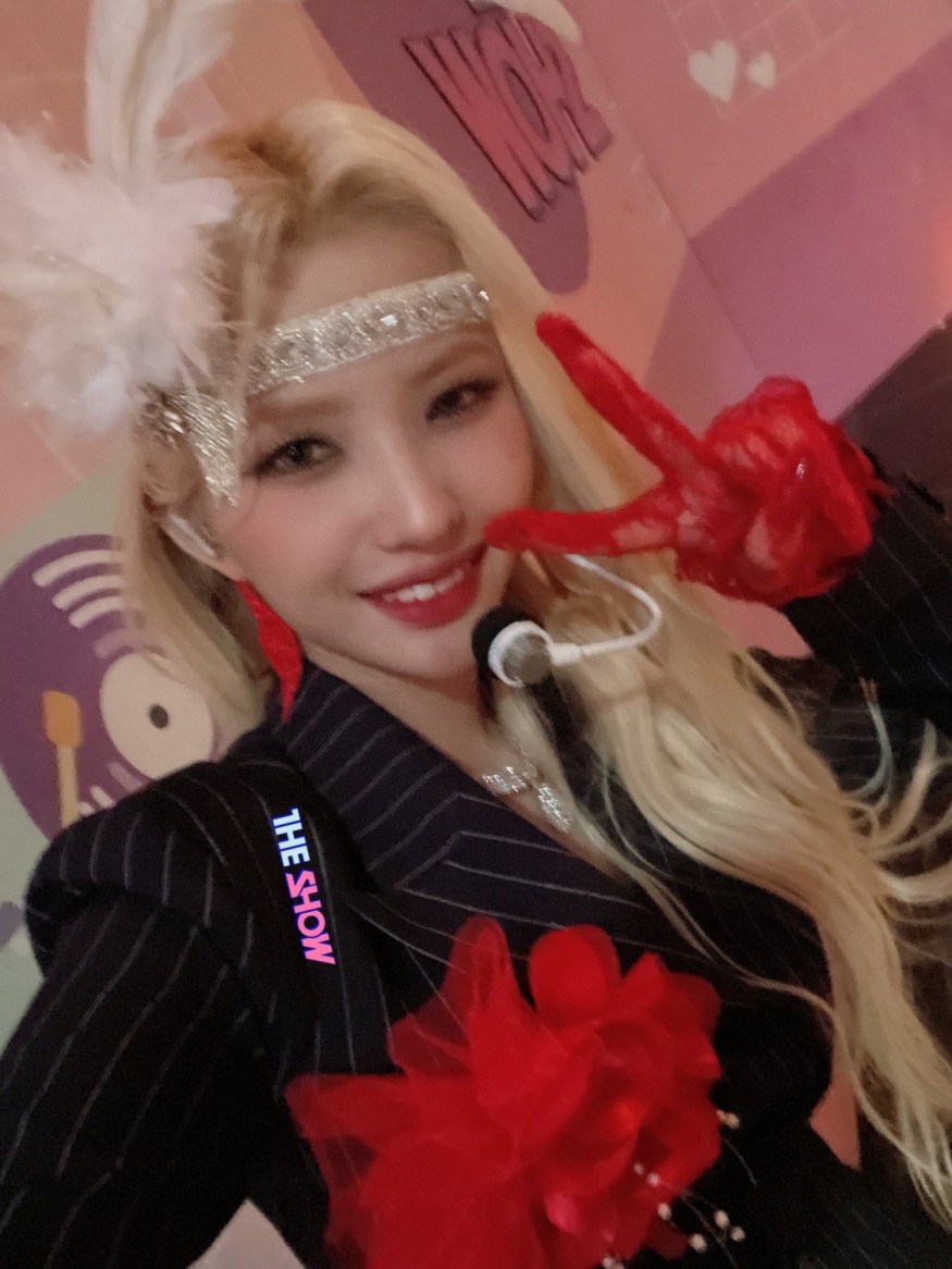 (G)I-DLE, comeback with new song 'Nxde' and won 'The Show' at the same time... hot popularity
