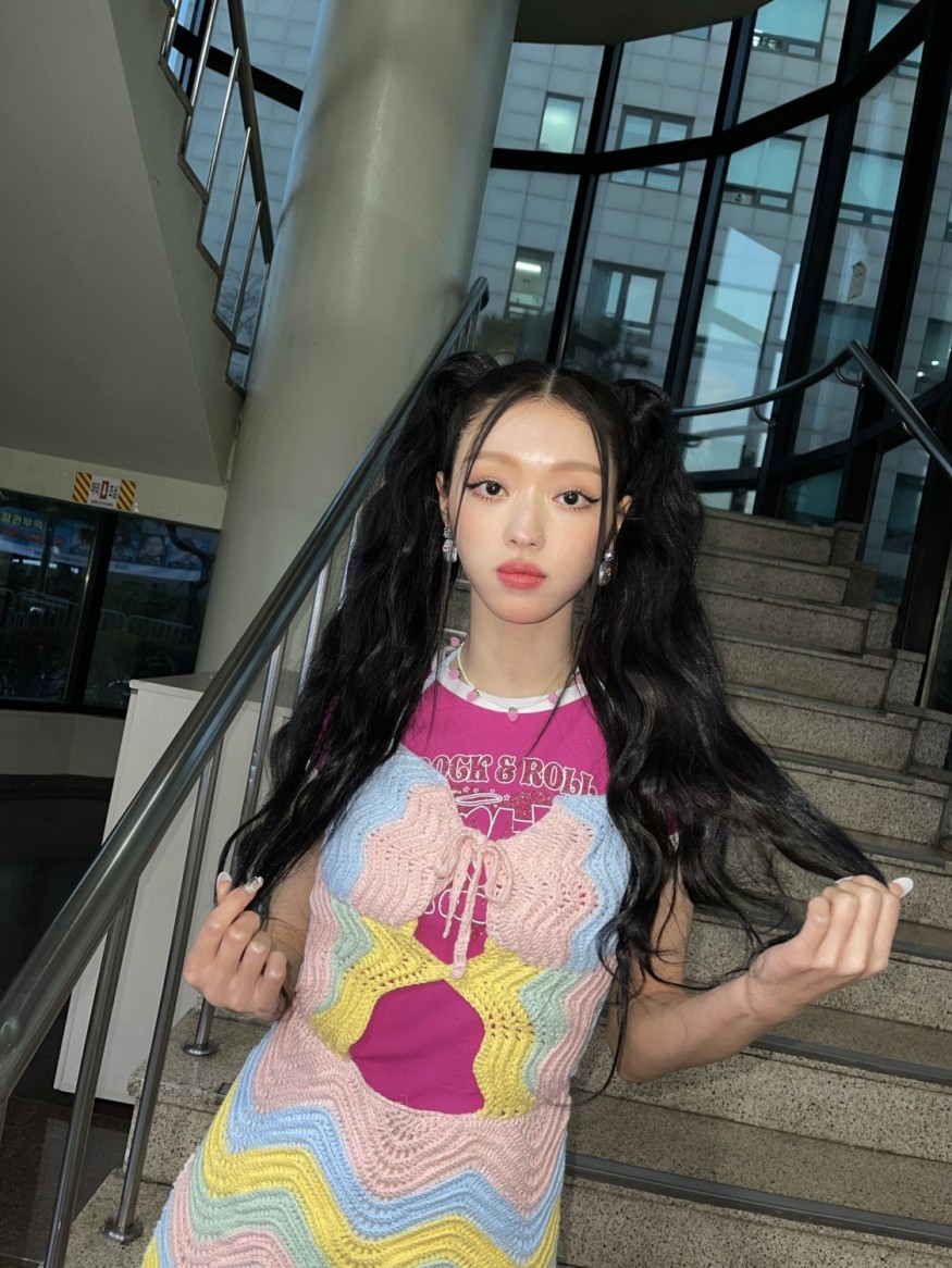 OH MY GIRL YooA, 'SELFISH'·'Lay Low' choreography video.. Dance line to believe and watch