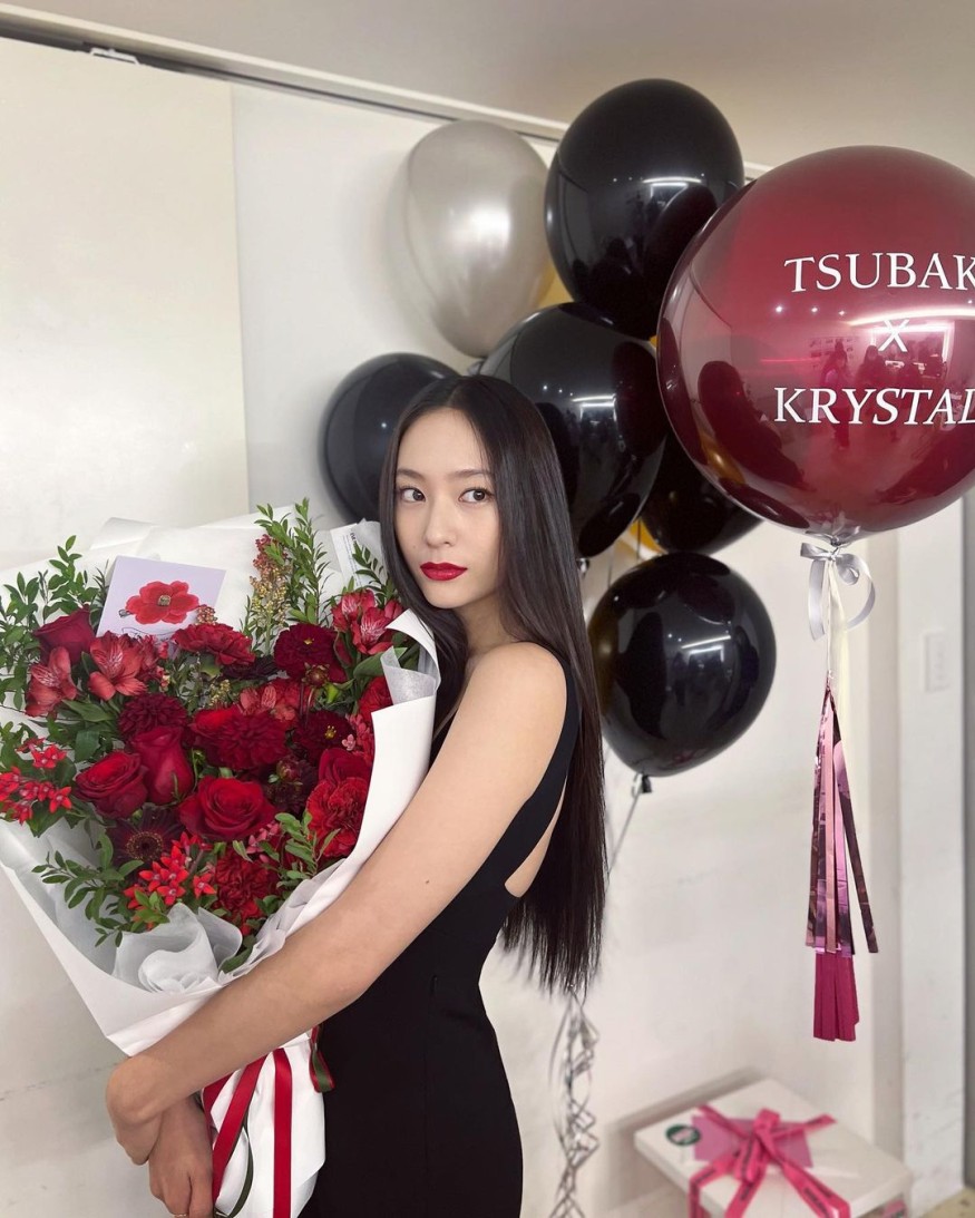 Krystal, exotic beauty... Sharp abs on top of leather pants