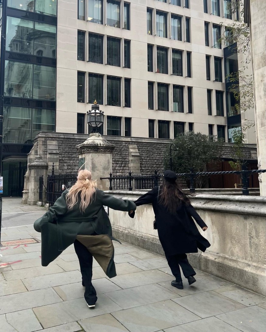 Rosé ♥ Lisa, romantic date in London, England