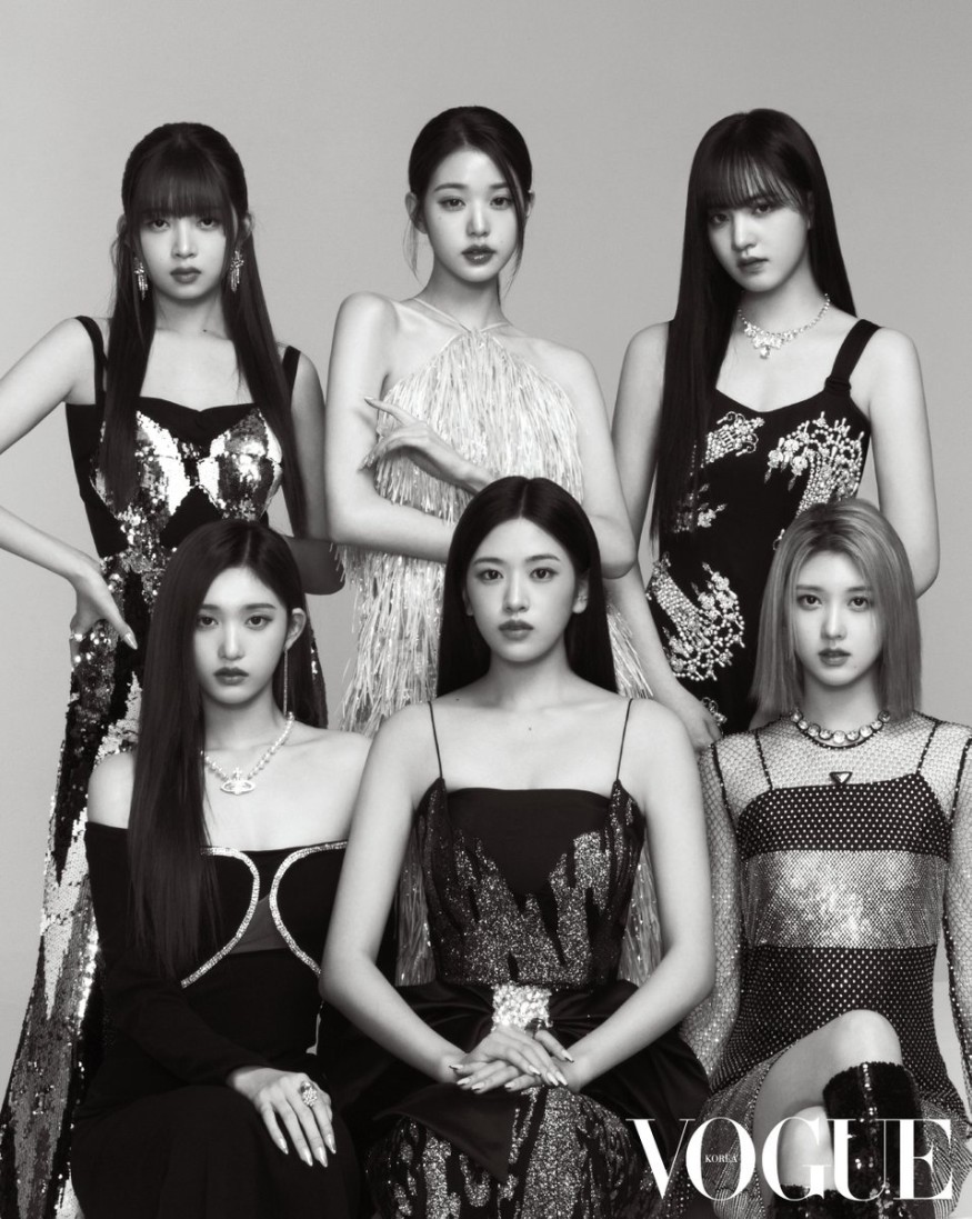 Group IVE decorated the first cover of the new year of fashion magazine VOGUE KOREA.
