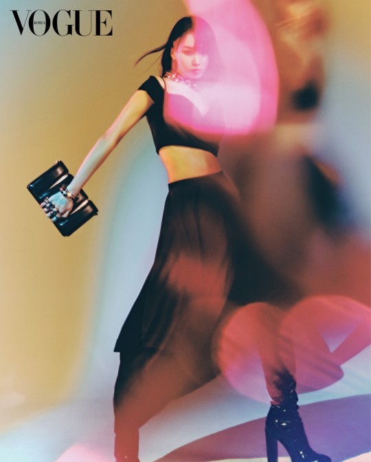 LE SSERAFIM Kim Chae‑won, dreamy visuals