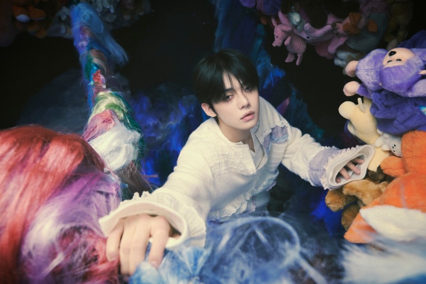 TXT, youth drunk in daydreams... New album concept clip