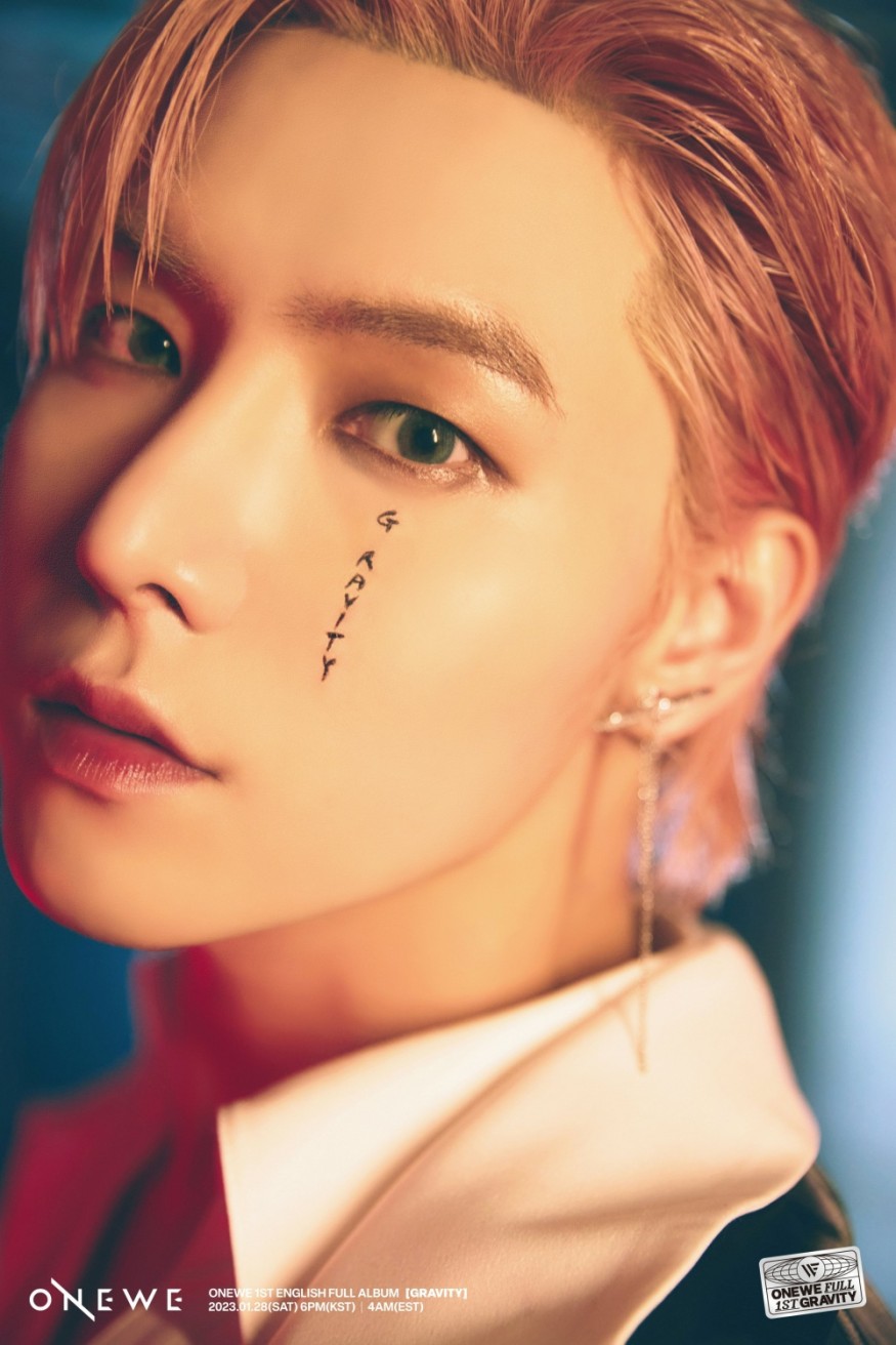 ONEWE, first English regular 'GRAVITY' group teaser release... intense + chic