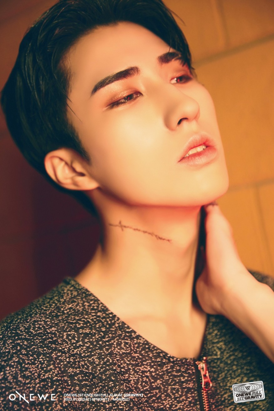 ONEWE, first English regular 'GRAVITY' group teaser release... intense + chic