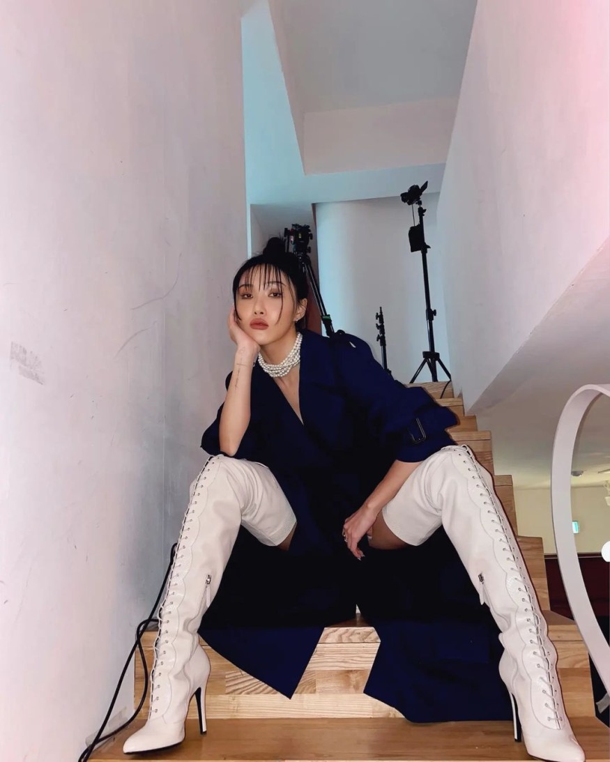 Hwasa, a majestic model force.. The pose is also 'HIP'