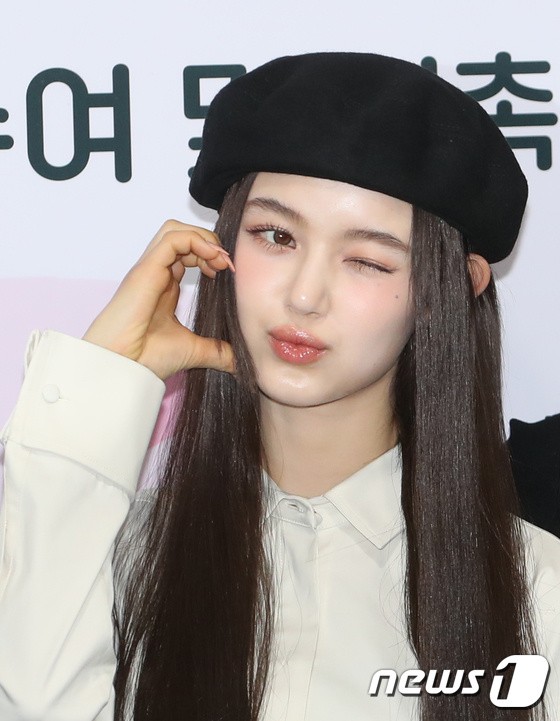 NewJeans, please promote Seoul City