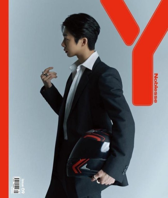 ‘Face genius’ MONSTA X Hyungwon, gracious visual