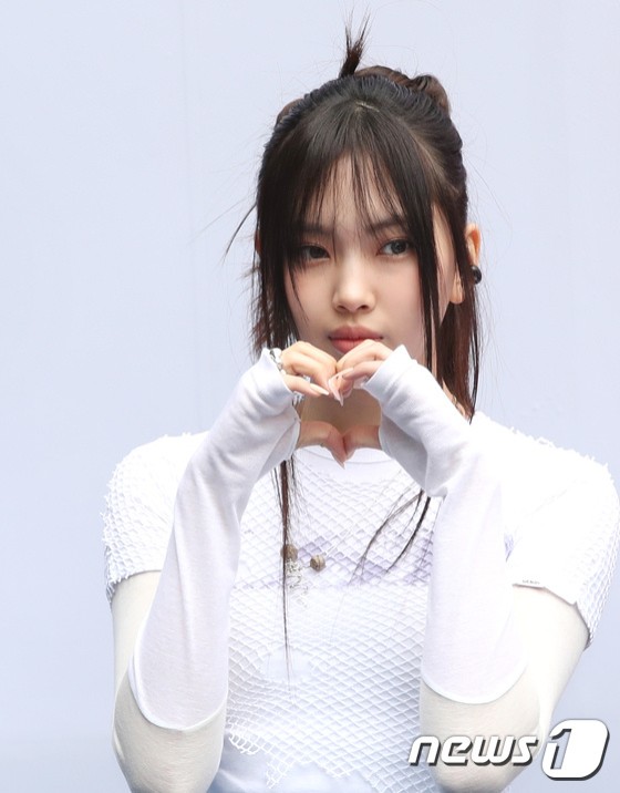 NewJeans, outing to Seoul Fashion Week