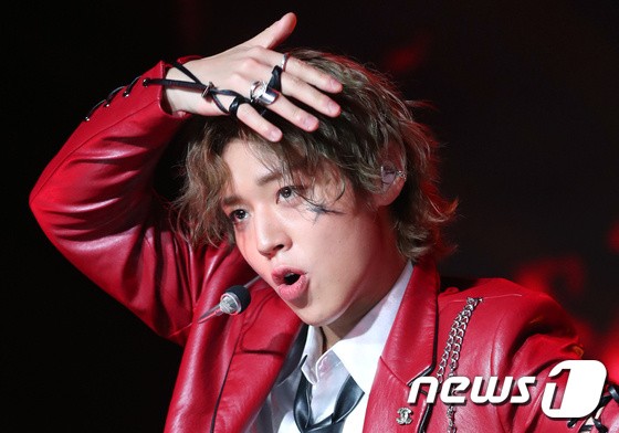 Park Ji-hoon, brother is here