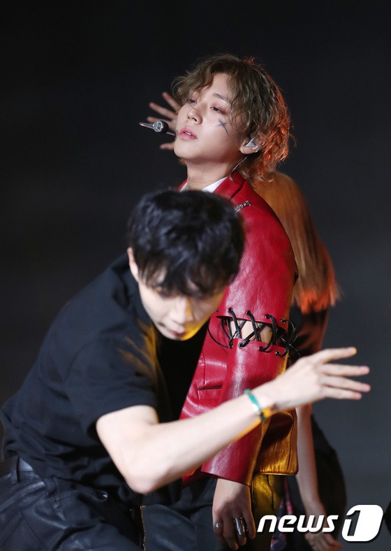 Park Ji-hoon, brother is here