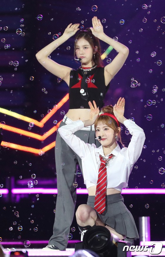 STAYC, a fresh fairy