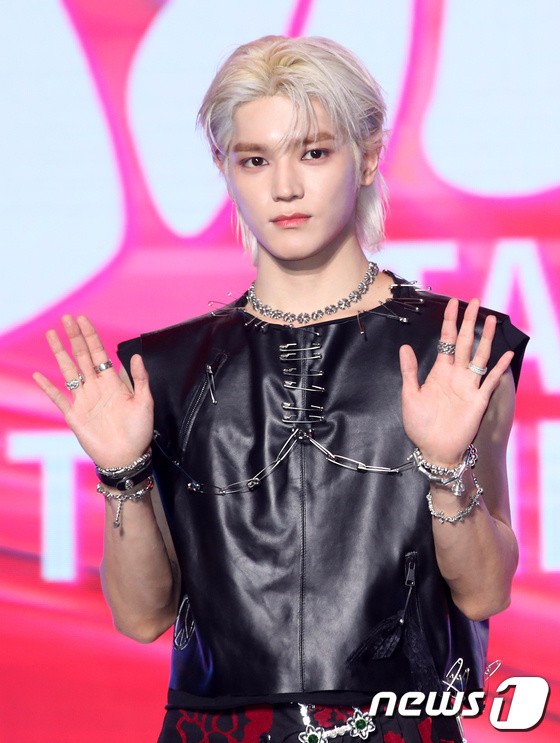 NCT Taeyong, solo sortie