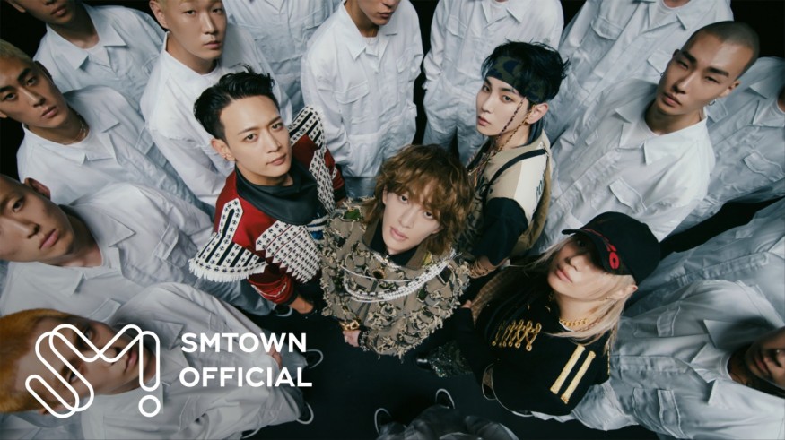 SHINee, this week's music sortie... trendy hip hop stage