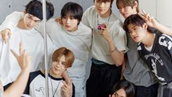 SM rookie RIIZE, cool and fresh visual... Capture the practice room