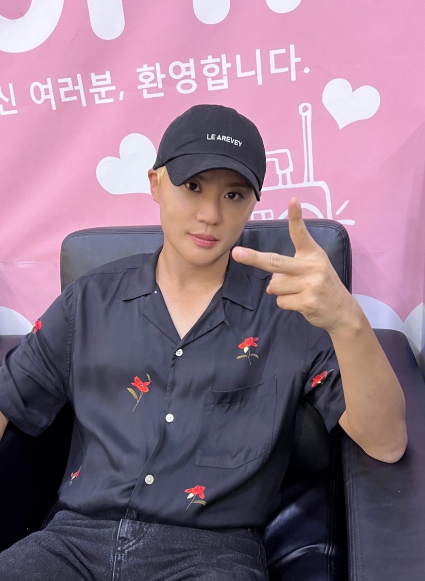 XIA releases new song 'Red Diamond' on the 22nd... 20th anniversary of debut