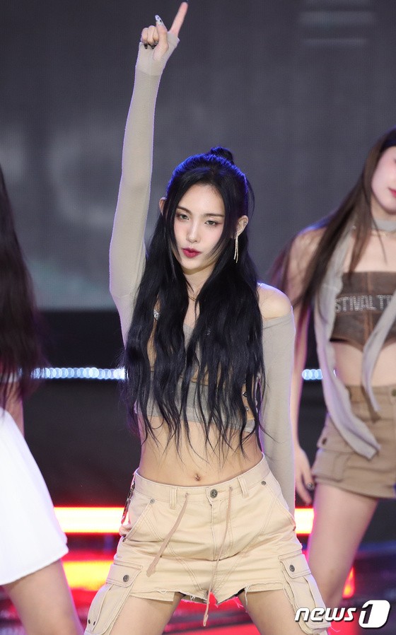 Everglow, intense stage