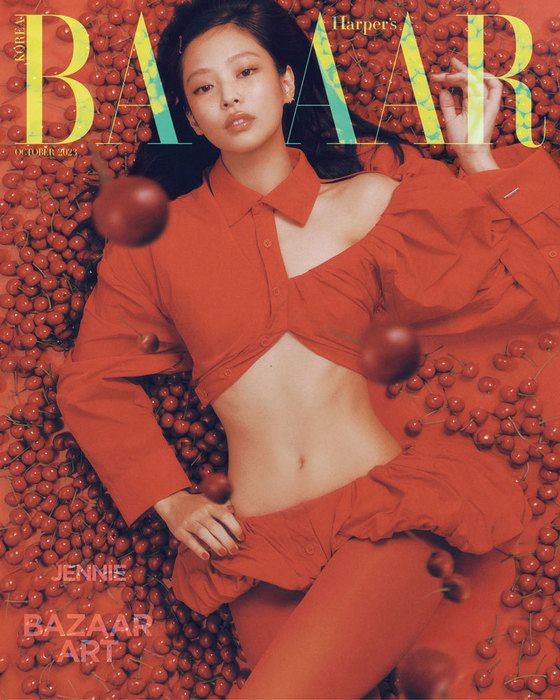 Pure white Jennie vs bright red Jennie… The aura of a fashion icon