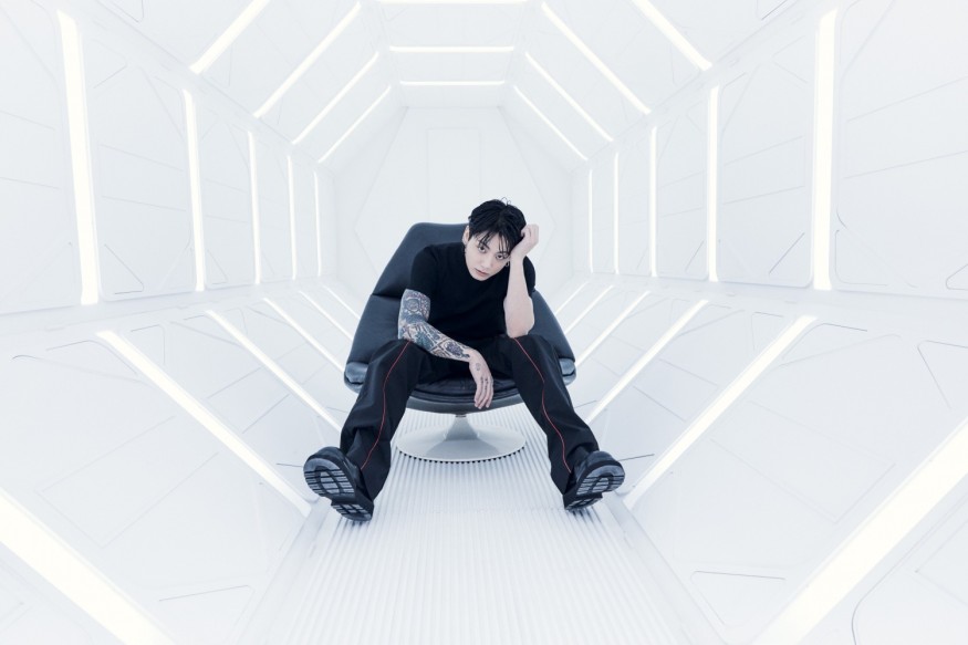 Jungkook releases second concept photo for new solo song '3D'... Unrivaled visuals