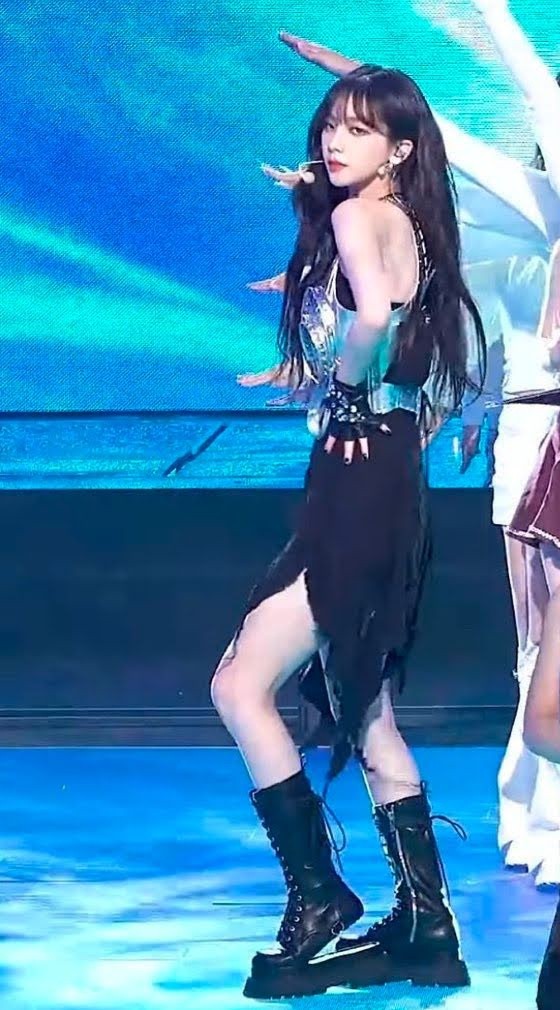 aespa Karina's 'Alarming' Multiple Wardrobe Malfunctions — Accident or Intentional?