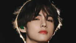 BTS V